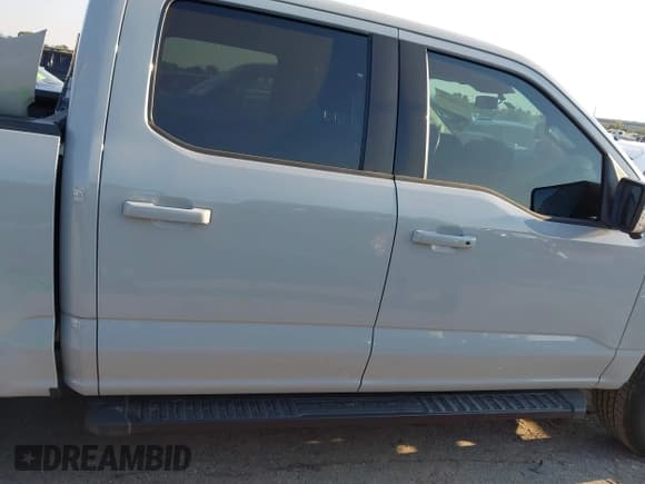 ✅ 2023 Ford F-150 XLT • VIN: 1FTFW1E85PFD30740 • Lot: 43228199. Listed on IAAI with 33,781 mi. Free auction sales archive from the USA and detailed vehicle history report at DreamBid. Image 13.