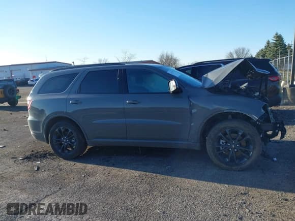 ✅ 2024 Dodge Durango GT Plus • VIN: 1C4RDJDG5RC198451 • Lot: 41930529. Listed on IAAI with 7,048 mi. Free auction sales archive from the USA and detailed vehicle history report at DreamBid. Image 13.