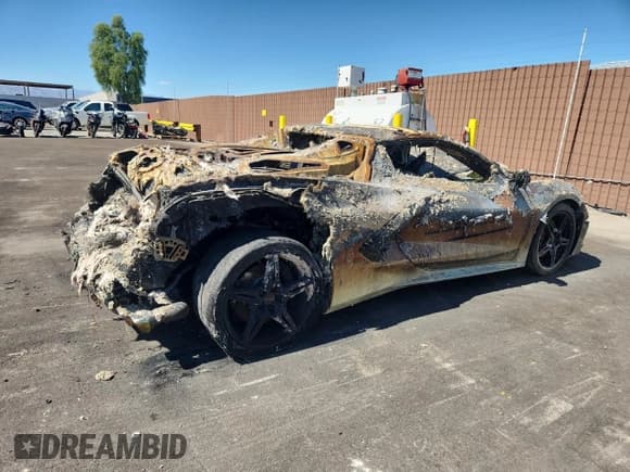 ✅ 2022 Chevrolet Corvette 1LT • VIN: 1G1YA3D41N5100657 • Лот: 86186865. Опубликован ранее на Copart с пробегом Не указан. Бесплатный доступ к архиву аукционных продаж из США и подробный отчёт об истории автомобиля на DreamBid. Изображение 3.