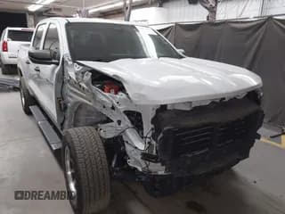 ✅ 2024 Chevrolet Colorado 2WD Work Truck • VIN: 1GCGSBEC3R1128764 • Lot: 43834890. Listed on IAAI with 27,212 mi. Free auction sales archive from the USA and detailed vehicle history report at DreamBid. Image 1.