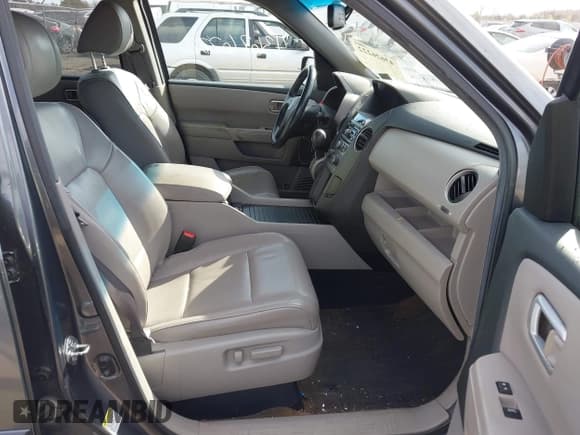 ✅ 2013 Honda Pilot EX-L • VIN: 5FNYF4H51DB038157 • Lot: 43626222. Listed on IAAI with 187,742 mi. Free auction sales archive from the USA and detailed vehicle history report at DreamBid. Image 5.