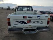 ✅ 1990 Toyota Pickup SR5 • VIN: JT4VN13G4L0016051 • Лот: 82450995. Опубликован ранее на Copart с пробегом 208 874 миль. Бесплатный доступ к архиву аукционных продаж из США и подробный отчёт об истории автомобиля на DreamBid. Изображение 6.