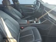 ✅ 2019 Audi A6 Premium Plus • VIN: WAUL2AF22KN110489 • Lot: 84990665. Wystawiony na Copart z przebiegiem 257 346 mil. Bezpłatny archiwum sprzedaży aukcyjnych z USA i szczegółowy raport historii pojazdu na DreamBid. Zdjęcie 5.