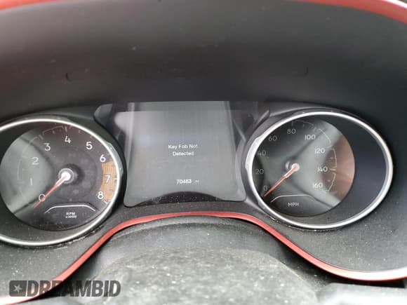 ✅ 2018 Jeep Compass Trailhawk • VIN: 3C4NJDDB3JT130851 • Lot: 85172525. Wystawiony na Copart z przebiegiem 70 463 mil. Bezpłatny archiwum sprzedaży aukcyjnych z USA i szczegółowy raport historii pojazdu na DreamBid. Zdjęcie 9.