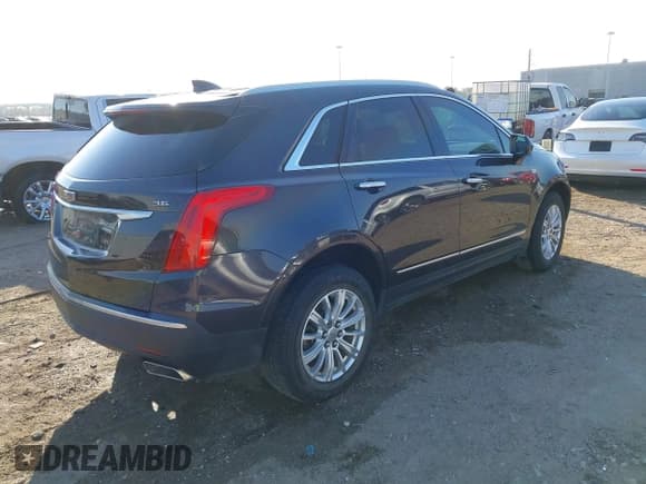 ✅ 2017 Cadillac XT5 FWD • VIN: 1GYKNARS1HZ155856 • Lot: 43442427. Listed on IAAI with 118,111 mi. Free auction sales archive from the USA and detailed vehicle history report at DreamBid. Image 4.