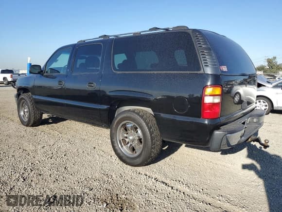 ✅ 2002 Chevrolet Suburban LS • VIN: 1GNEC16TX2J131882 • Лот: 81601484. Опубликован ранее на Copart с пробегом Не указан. Бесплатный доступ к архиву аукционных продаж из США и подробный отчёт об истории автомобиля на DreamBid. Изображение 2.