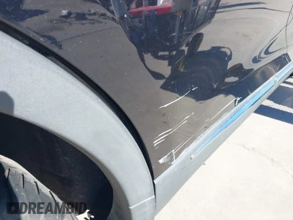 ✅ 2019 Lincoln Nautilus Select • VIN: 2LMPJ6K98KBL32893 • Lot: 43559879. Listed on IAAI with 133,850 mi. Free auction sales archive from the USA and detailed vehicle history report at DreamBid. Image 17.