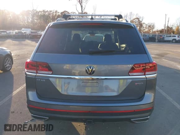 ✅ 2022 Volkswagen Atlas SE • VIN: 1V2KR2CA8NC551702 • Лот: 43642636. Опубликован ранее на IAAI с пробегом 52 057 миль. Бесплатный доступ к архиву аукционных продаж из США и подробный отчёт об истории автомобиля на DreamBid. Изображение 17.