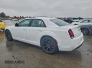 ✅ 2019 Chrysler 300 Touring • VIN: 2C3CCAAG8KH610026 • Лот: 93875655. Опубликован ранее на Copart с пробегом 66 210 миль. Бесплатный доступ к архиву аукционных продаж из США и подробный отчёт об истории автомобиля на DreamBid. Изображение 2.