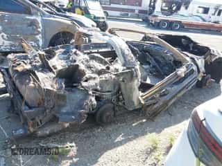 1985 Chevrolet Corvette with VIN 1G1YY0781F5123785, listed as a IAAI auction lot 39925510 with Not provided miles and . Bid and sale history available at DreamBid. Image 4.