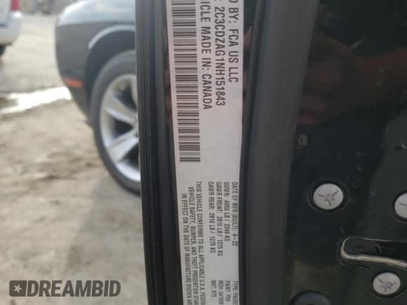 ✅ 2022 Dodge Challenger SXT • VIN: 2C3CDZAG1NH151843 • Lot: 37784453. Wystawiony na Copart z przebiegiem 8 793 mil. Bezpłatny archiwum sprzedaży aukcyjnych z USA i szczegółowy raport historii pojazdu na DreamBid. Zdjęcie 13.