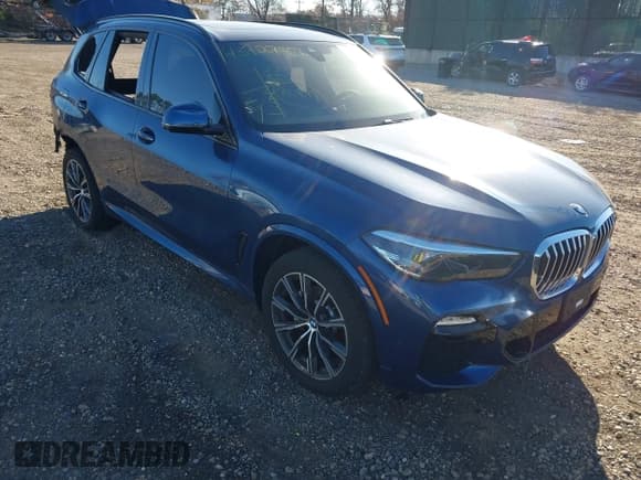 ✅ 2020 BMW X5 xDrive40i • VIN: 5UXCR6C05L9B40242 • Lot: 43727907. Wystawiony na IAAI z przebiegiem 34 929 mil. Bezpłatny archiwum sprzedaży aukcyjnych z USA i szczegółowy raport historii pojazdu na DreamBid. Zdjęcie 1.