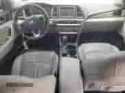 2018 Hyundai Sonata Limited с VIN KMHE34L30JA083950, выставлен на аукционе Copart как лот 61788935 с пробегом 156 156 миль миль и Списание • Salvage title. История ставок и продаж доступна на DreamBid. Изображение 8.