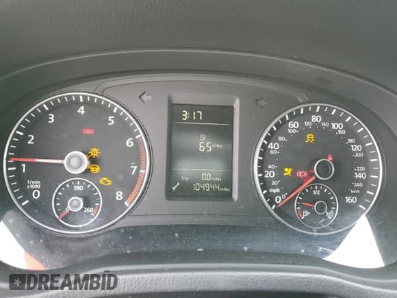 ✅ 2015 Volkswagen Passat Limited Edition • VIN: 1VWAT7A36FC114022 • Lot: 56732015. Listed on Copart with 104,944 mi. Free auction sales archive from the USA and detailed vehicle history report at DreamBid. Image 9.