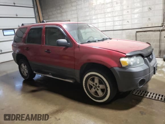 ✅ 2006 Ford Escape XLS • VIN: 1FMYU02Z06KB58768 • Lot: 92559315. Listed on Copart with 218,235 mi. Free auction sales archive from the USA and detailed vehicle history report at DreamBid. Image 4.
