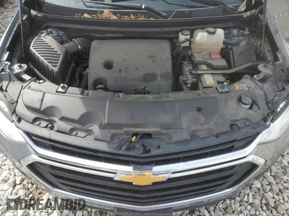 ✅ 2019 Chevrolet Traverse LS • VIN: 1GNERFKW3KJ228465 • Lot: 50274194. Wystawiony na Copart z przebiegiem 99 225 mil. Bezpłatny archiwum sprzedaży aukcyjnych z USA i szczegółowy raport historii pojazdu na DreamBid. Zdjęcie 12.