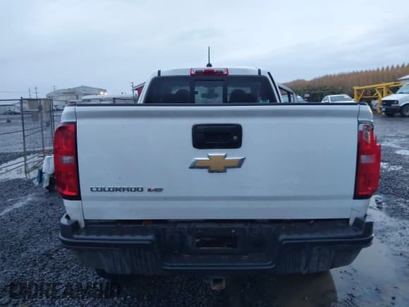 ✅ 2018 Chevrolet Colorado 4WD ZR2 • VIN: 1GCRTEEN2J1295789 • Лот: 40814498. Опубликован ранее на IAAI с пробегом 54 621 миль. Бесплатный доступ к архиву аукционных продаж из США и подробный отчёт об истории автомобиля на DreamBid. Изображение 17.