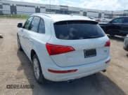 ✅ 2012 Audi Q5 Premium • VIN: WA1CFAFPXCA041962 • Lot: 43393112. Listed on IAAI with 98,329 mi. Free auction sales archive from the USA and detailed vehicle history report at DreamBid. Image 3.