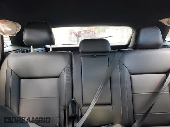 ✅ 2023 Volkswagen Atlas SE • VIN: 1V2HC2CA1PC228302 • Lot: 92988175. Wystawiony na Copart z przebiegiem Nie podano. Bezpłatny archiwum sprzedaży aukcyjnych z USA i szczegółowy raport historii pojazdu na DreamBid. Zdjęcie 10.