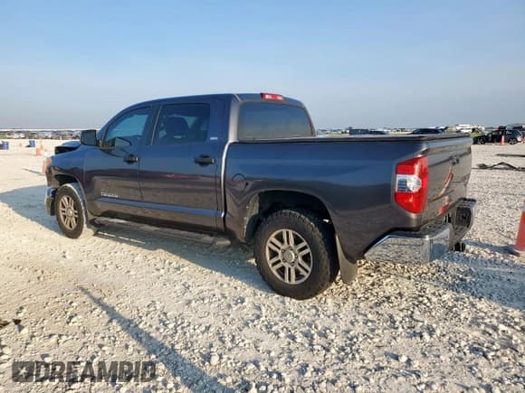 ✅ 2016 Toyota Tundra SR5 • VIN: 5TFEM5F17GX103912 • Лот: 71792425. Опубликован ранее на Copart с пробегом 149 150 миль. Бесплатный доступ к архиву аукционных продаж из США и подробный отчёт об истории автомобиля на DreamBid. Изображение 2.