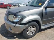 ✅ 2004 Toyota Sequoia SR5 • VIN: 5TDZT34A74S217261 • Lot: 43147638. Listed on IAAI with 240,444 mi. Free auction sales archive from the USA and detailed vehicle history report at DreamBid. Image 6.