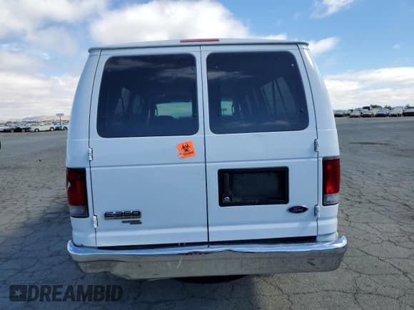 ✅ 2008 Ford Econoline Passenger XL • VIN: 1FBSS31L88DB06640 • Лот: 65652415. Опубликован ранее на Copart с пробегом 176 582 миль. Бесплатный доступ к архиву аукционных продаж из США и подробный отчёт об истории автомобиля на DreamBid. Изображение 6.