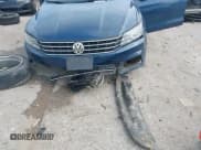 ✅ 2018 Volkswagen Passat SE • VIN: 1VWBA7A36JC040183 • Lot: 42338088. Wystawiony na IAAI z przebiegiem 86 591 mil. Bezpłatny archiwum sprzedaży aukcyjnych z USA i szczegółowy raport historii pojazdu na DreamBid. Zdjęcie 6.