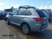 ✅ 2019 Mitsubishi Outlander SE • VIN: JA4AD3A35KZ018635 • Лот: 42720986. Опубликован ранее на IAAI с пробегом 126 772 миль. Бесплатный доступ к архиву аукционных продаж из США и подробный отчёт об истории автомобиля на DreamBid. Изображение 3.