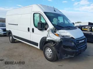 ✅ 2023 Ram ProMaster Cargo • VIN: 3C6LRVDG7PE563885 • Lot: 43249537. Wystawiony na IAAI z przebiegiem 58 065 mil. Bezpłatny archiwum sprzedaży aukcyjnych z USA i szczegółowy raport historii pojazdu na DreamBid. Zdjęcie 1.