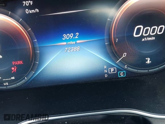 ✅ 2021 Mercedes-Benz C 300 • VIN: W1KWF8DB7MR638840 • Lot: 43303256. Wystawiony na IAAI z przebiegiem 72 388 mil. Bezpłatny archiwum sprzedaży aukcyjnych z USA i szczegółowy raport historii pojazdu na DreamBid. Zdjęcie 16.