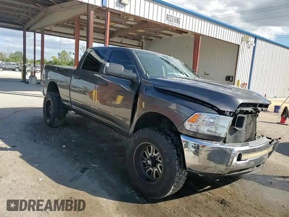 ✅ 2016 Ram 2500 Tradesman • VIN: 3C6UR5CL6GG121056 • Lot: 86785465. Wystawiony na Copart z przebiegiem 186 702 mil. Bezpłatny archiwum sprzedaży aukcyjnych z USA i szczegółowy raport historii pojazdu na DreamBid. Zdjęcie 14.