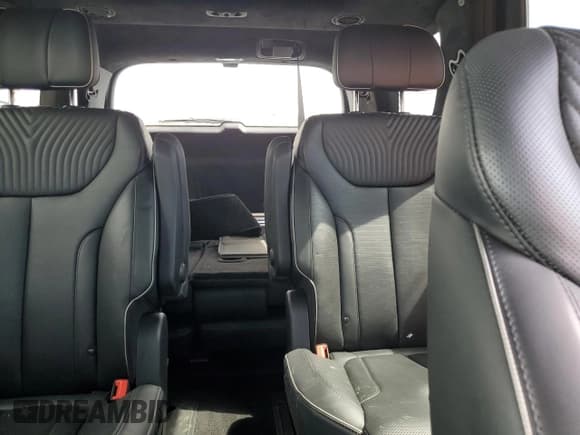 ✅ 2023 Hyundai Palisade Calligraphy • VIN: KM8R7DGE9PU632196 • Лот: 68052284. Опубликован ранее на Copart с пробегом 18 645 миль. Бесплатный доступ к архиву аукционных продаж из США и подробный отчёт об истории автомобиля на DreamBid. Изображение 10.