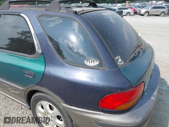 ✅ 1995 Subaru Impreza • VIN: JF1GF2350SG814097 • Lot: 42469282. Listed on IAAI with 211,999 mi. Free auction sales archive from the USA and detailed vehicle history report at DreamBid. Image 15.