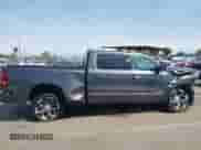 2020 Ram 1500 Limited z VIN 1C6SRFPT1LN419488, wystawiony jako IAAI lot #41847838 z przebiegiem 39 836 mil mil oraz . Historia ofert i sprzedaży dostępna na DreamBid. Obrazek 12.