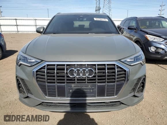 ✅ 2020 Audi Q3 S line Prestige • VIN: WA1FECF34L1106071 • Lot: 55766115. Listed on Copart with 136,041 mi. Free auction sales archive from the USA and detailed vehicle history report at DreamBid. Image 5.