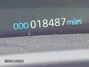 ✅ 2022 Toyota Mirai XLE • VIN: JTDAAAAA0NA004159 • Lot: 43393906. Wystawiony na IAAI z przebiegiem 18 487 mil. Bezpłatny archiwum sprzedaży aukcyjnych z USA i szczegółowy raport historii pojazdu na DreamBid. Zdjęcie 7.