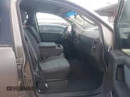 ✅ 2006 Nissan Titan XE • VIN: 1N6BA07A96N531503 • Lot: 42547629. Listed on IAAI with 190,700 mi. Free auction sales archive from the USA and detailed vehicle history report at DreamBid. Image 5.