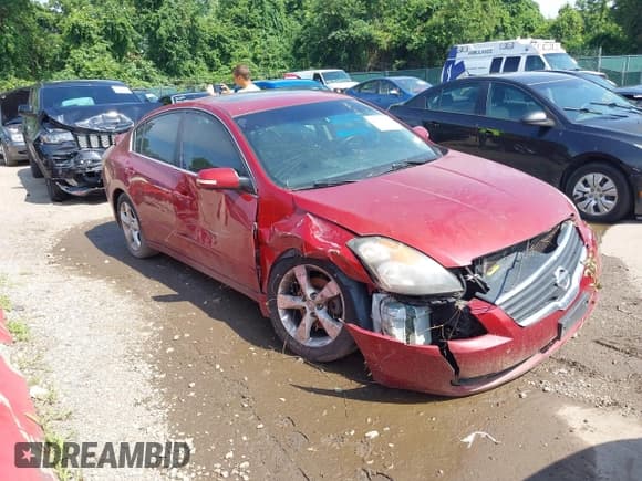 ✅ 2007 Nissan Altima SE • VIN: 1N4BL21E17N457439 • Lot: 42616307. Listed on IAAI with 181,485 mi. Free auction sales archive from the USA and detailed vehicle history report at DreamBid. Image 1.