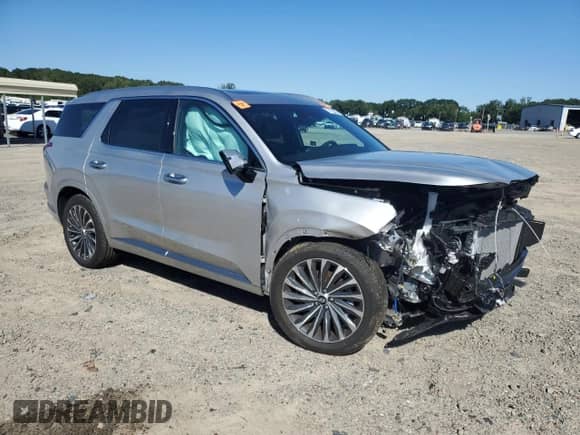 2025 Hyundai Palisade Calligraphy with VIN KM8R74GE0SU872620, listed as a Copart auction lot 71923405 with 2,493 mi miles and Salvage title. Bid and sale history available at DreamBid. Image 4.