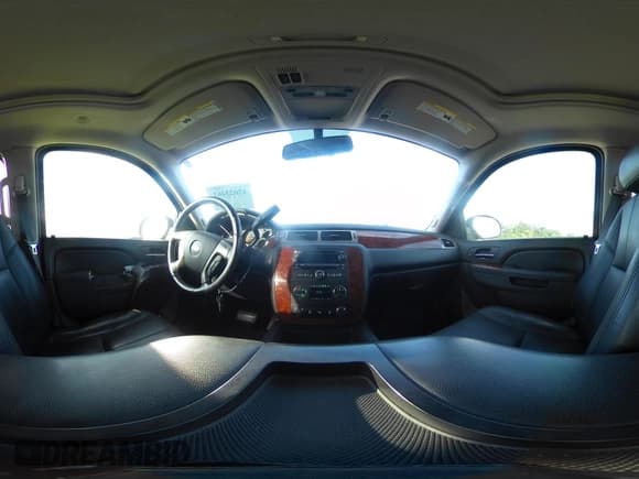 ✅ 2014 Chevrolet Tahoe LT • VIN: 1GNSCBE07ER120098 • Lot: 42623461. Listed on IAAI with 166,170 mi. Free auction sales archive from the USA and detailed vehicle history report at DreamBid. Image 18.