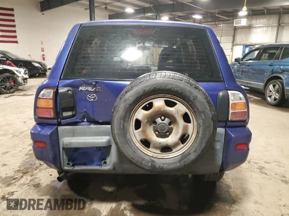 ✅ 1998 Toyota RAV4 • VIN: JT3HP10V1W0163995 • Lot: 90506025. Listed on Copart with 152,917 mi. Free auction sales archive from the USA and detailed vehicle history report at DreamBid. Image 6.