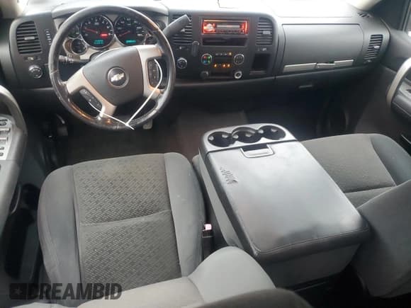 ✅ 2007 Chevrolet Silverado 1500 1LT • VIN: 1GCEK19057Z522511 • Lot: 91090735. Wystawiony na Copart z przebiegiem 225 419 mil. Bezpłatny archiwum sprzedaży aukcyjnych z USA i szczegółowy raport historii pojazdu na DreamBid. Zdjęcie 8.