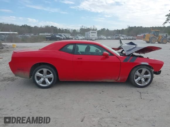 ✅ 2009 Dodge Challenger R/T • VIN: 2B3LJ54TX9H539151 • Lot: 41834912. Wystawiony na IAAI z przebiegiem 143 308 mil. Bezpłatny archiwum sprzedaży aukcyjnych z USA i szczegółowy raport historii pojazdu na DreamBid. Zdjęcie 14.