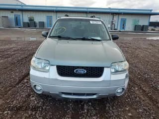 ✅ 2007 Ford Escape Hybrid • VIN: 1FMYU49H97KB19389 • Lot: 93733915. Listed on Copart with 262,041 mi. Free auction sales archive from the USA and detailed vehicle history report at DreamBid. Image 5.