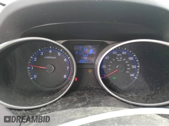 ✅ 2014 Hyundai Tucson Limited • VIN: KM8JU3AG6EU905599 • Lot: 90676155. Wystawiony na Copart z przebiegiem 188 671 mil mil. Skorzystaj z bezpłatnego archiwum sprzedaży aukcyjnych z USA i zobacz szczegółowy raport historii pojazdu na DreamBid. Zdjęcie 9.