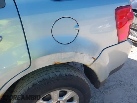 ✅ 2008 Mazda Tribute Sport • VIN: 4F2CZ06128KM16702 • Lot: 43067011. Listed on IAAI with 166,602 mi. Free auction sales archive from the USA and detailed vehicle history report at DreamBid. Image 6.