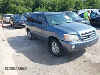 2002 Toyota Highlander with VIN JTEGF21A520072116, listed as a IAAI auction lot 42751205 with 204,983 mi miles and . Bid and sale history available at DreamBid. Image 1.