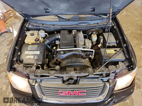 ✅ 2004 GMC Envoy SLE • VIN: 1GKDT13S542422288 • Лот: 86544755. Опубликован ранее на Copart с пробегом 171 264 миль. Бесплатный доступ к архиву аукционных продаж из США и подробный отчёт об истории автомобиля на DreamBid. Изображение 12.