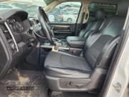 ✅ 2013 Ram 1500 Sport • VIN: 1C6RR7MT5DS701080 • Lot: 84652215. Wystawiony na Copart z przebiegiem 112 864 mil. Bezpłatny archiwum sprzedaży aukcyjnych z USA i szczegółowy raport historii pojazdu na DreamBid. Zdjęcie 7.