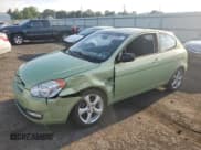 ✅ 2010 Hyundai Accent SE • VIN: KMHCN3AC2AU183996 • Лот: 62737505. Опубликован ранее на Copart с пробегом 137 536 миль. Бесплатный доступ к архиву аукционных продаж из США и подробный отчёт об истории автомобиля на DreamBid. Изображение 1.